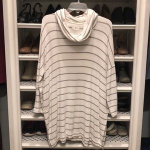 Lou and Grey super soft tunic